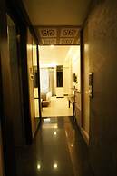 Hotel Square S
