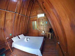 tanjung tinggi cottages