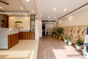 Hotel the classic inn noida sec 70