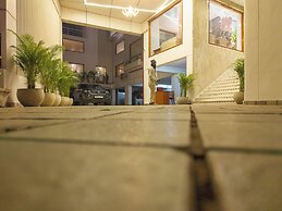 Hotel Pravasa Stay