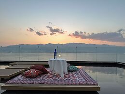 Dali Qiyu Half Hill  Seaview Villa Erhai