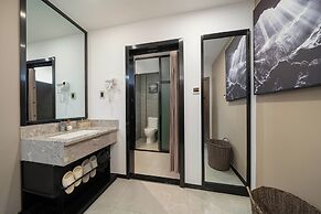 Meeteem Boutique Hotel Jingxi