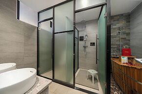 Meeteem Boutique Hotel Jingxi