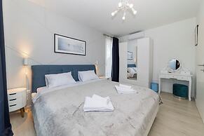 Alba Family Home