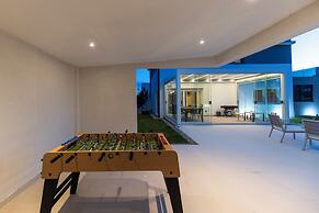 Alba Family Home