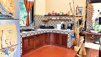 LoiLoi's home
