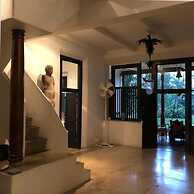 Boutique 87
