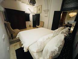 Boutique 87