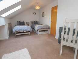 5 Stad Clynnog