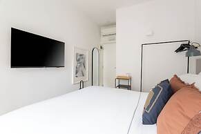 Lapa Diplomatic Suite&Flat by FeelLisboa