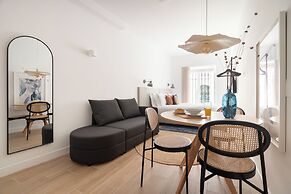 Lapa Diplomatic Suite&Flat by FeelLisboa