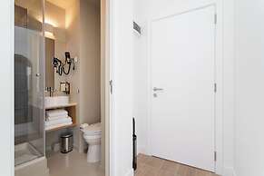 Lapa Diplomatic Suite&Flat by FeelLisboa