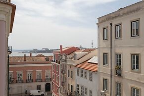 Lapa Diplomatic Suite&Flat by FeelLisboa