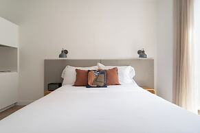 Lapa Diplomatic Suite&Flat by FeelLisboa