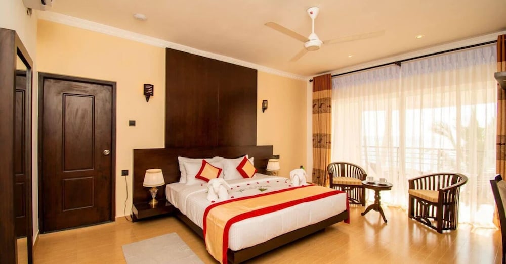 Manara Beach Resort