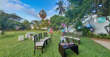 Manara Beach Resort