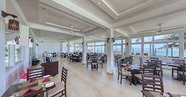 Manara Beach Resort
