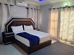 GATOMA EXECUTIVE LODGE