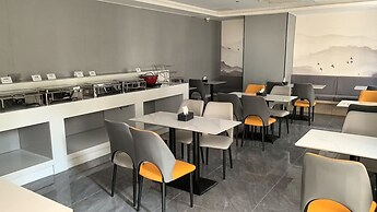 Star Season Hotel