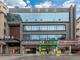 Star Season Hotel