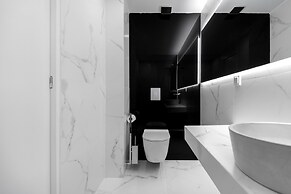 Elysan Urban Stays