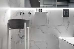 Elysan Urban Stays