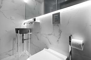 Elysan Urban Stays