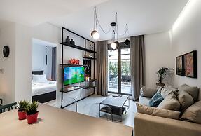 Elysan Urban Stays