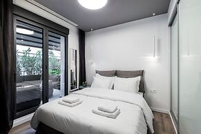 Elysan Urban Stays