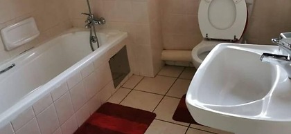 Room-charming Tshwane B&B With Secure En