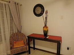 Room-charming Tshwane B&B With Secure En