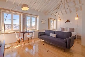 Cozy Porto Studio: Perfect Location & Comfort