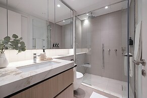 Aya- Stylish 1BR Stay NadAlSheba 34