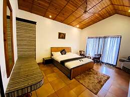 Mist n Meadows Resort