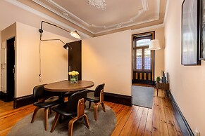 Chic Porto Escape - Spacious & Central