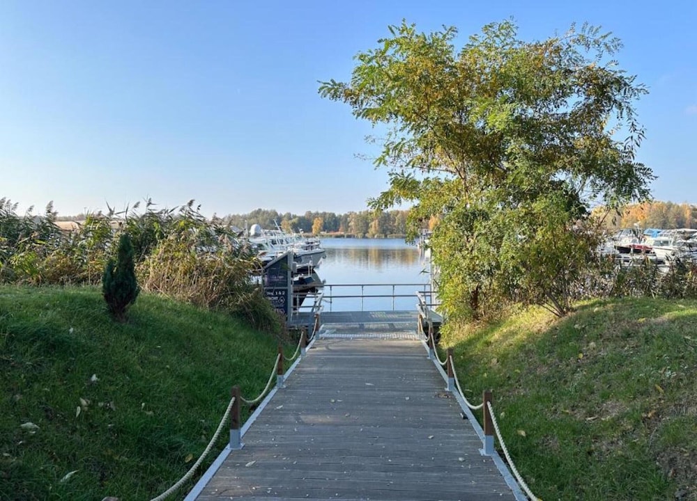 Havel River Houseboat
