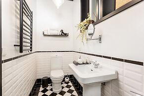 Studio Apartment Next to Clerigos Tower