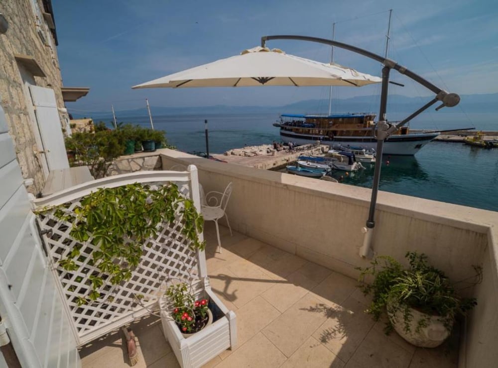 Stone House Seaside Retreat on Brač Island