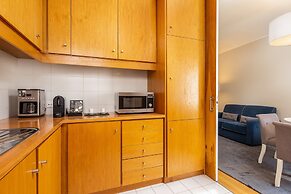 Cozy Pet-friendly Porto Apartment
