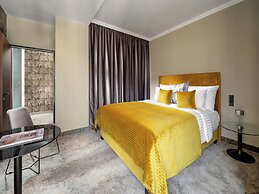 Mamaison Hotel Chain Bridge Budapest