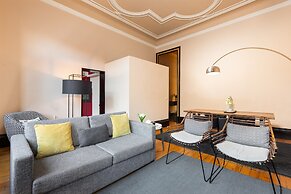 Spacious Modern Apartment in Porto