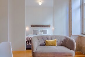 Charming Studio, Ideal for Smaller Groups