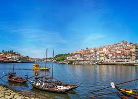 Chic Porto Studio Apartment