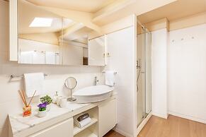Chic Porto Studio Apartment