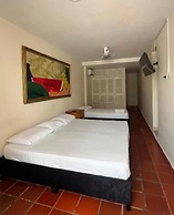 Hotel Aiport Crespo