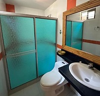 Hotel Aiport Crespo