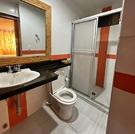Hotel Aiport Crespo