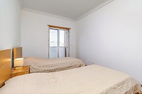 Stylish Stay in Lisbon-Scenic Views