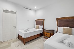 Oceana by Corax Management