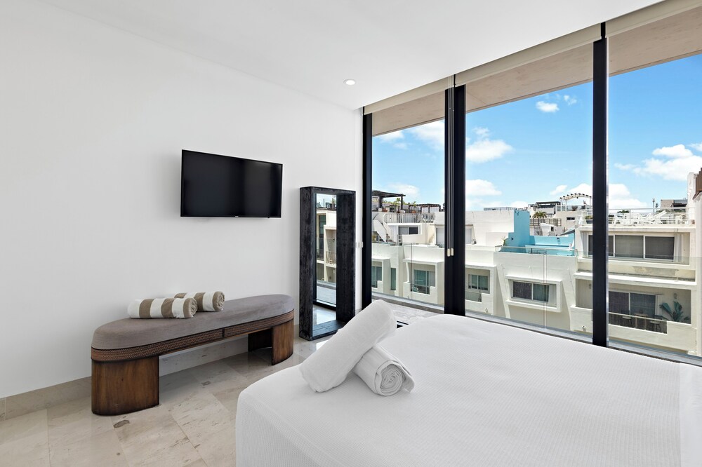 Oceana by Corax Management